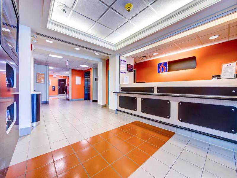 Motel 6-Burlington, On - Toronto West - Oakville Екстер'єр фото