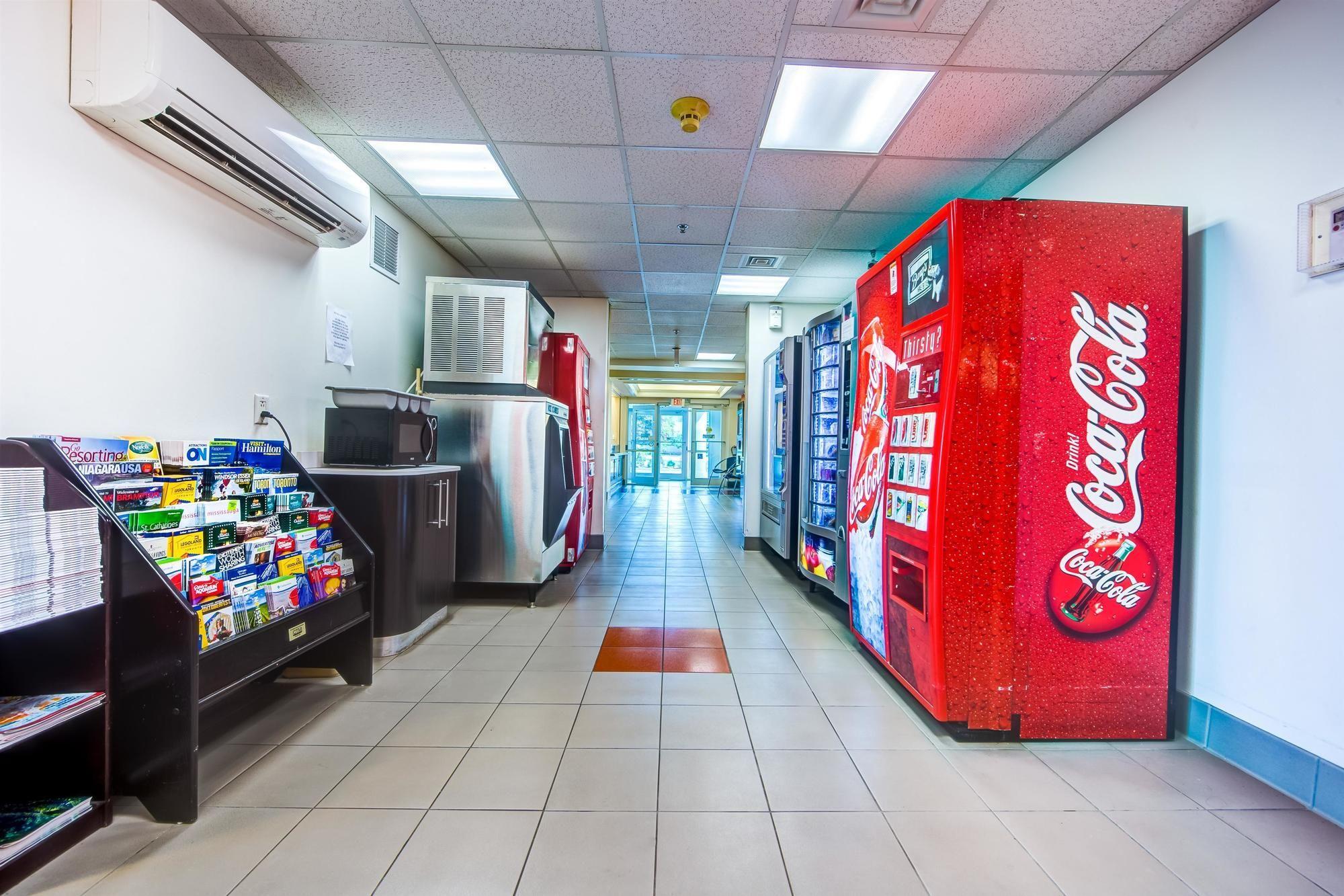 Motel 6-Burlington, On - Toronto West - Oakville Екстер'єр фото