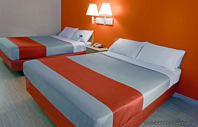 Motel 6-Burlington, On - Toronto West - Oakville Екстер'єр фото