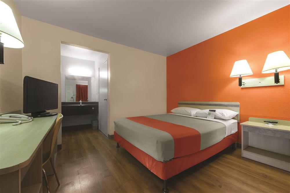 Motel 6-Burlington, On - Toronto West - Oakville Номер фото